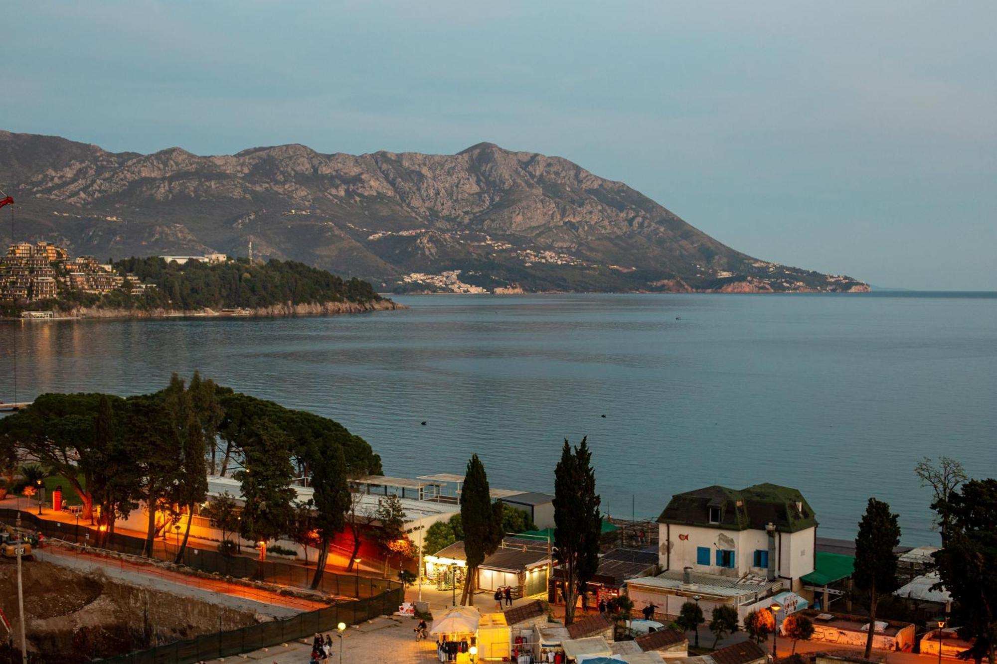 Luxury Apartment Adriatic,Hotel Tre Canne Budva Kültér fotó